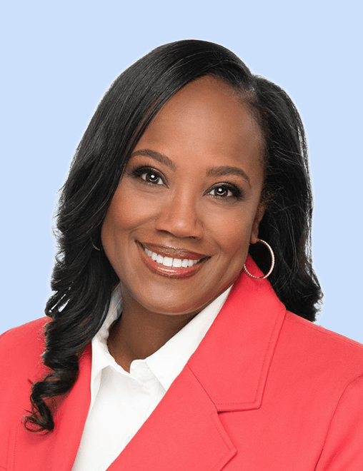 Headshot graphic, Lisa Saul, MD, MBA, Chief Medical Officer, Women’s Health, UnitedHealth Group